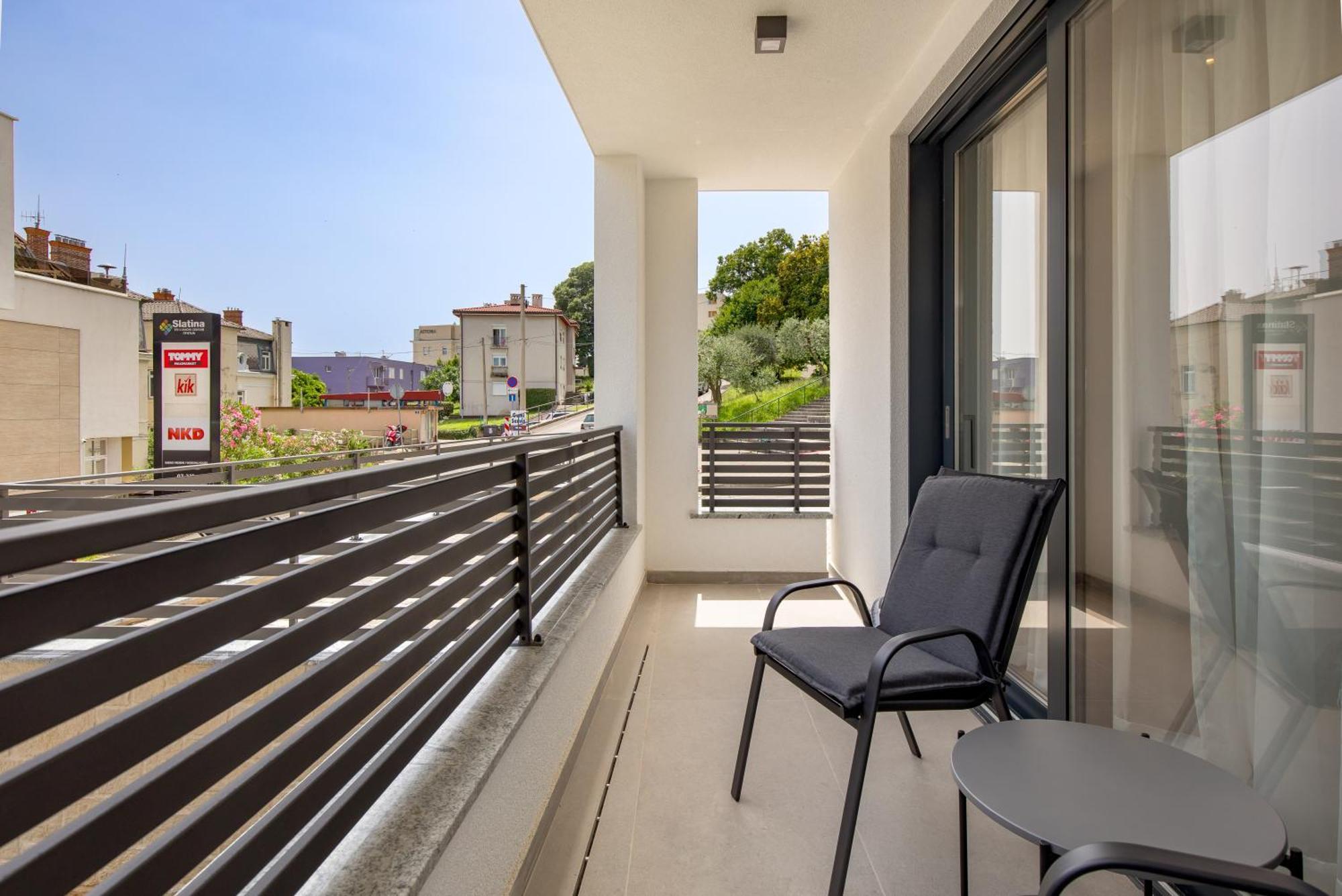 Belinda Apartments With Balcony Опатия Экстерьер фото