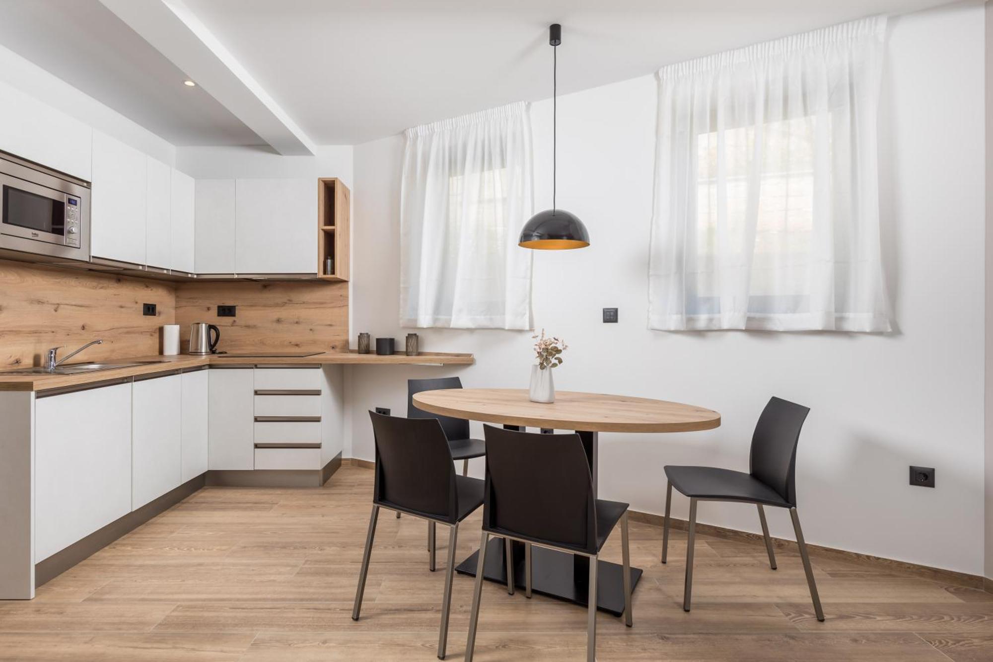Belinda Apartments With Balcony Опатия Экстерьер фото