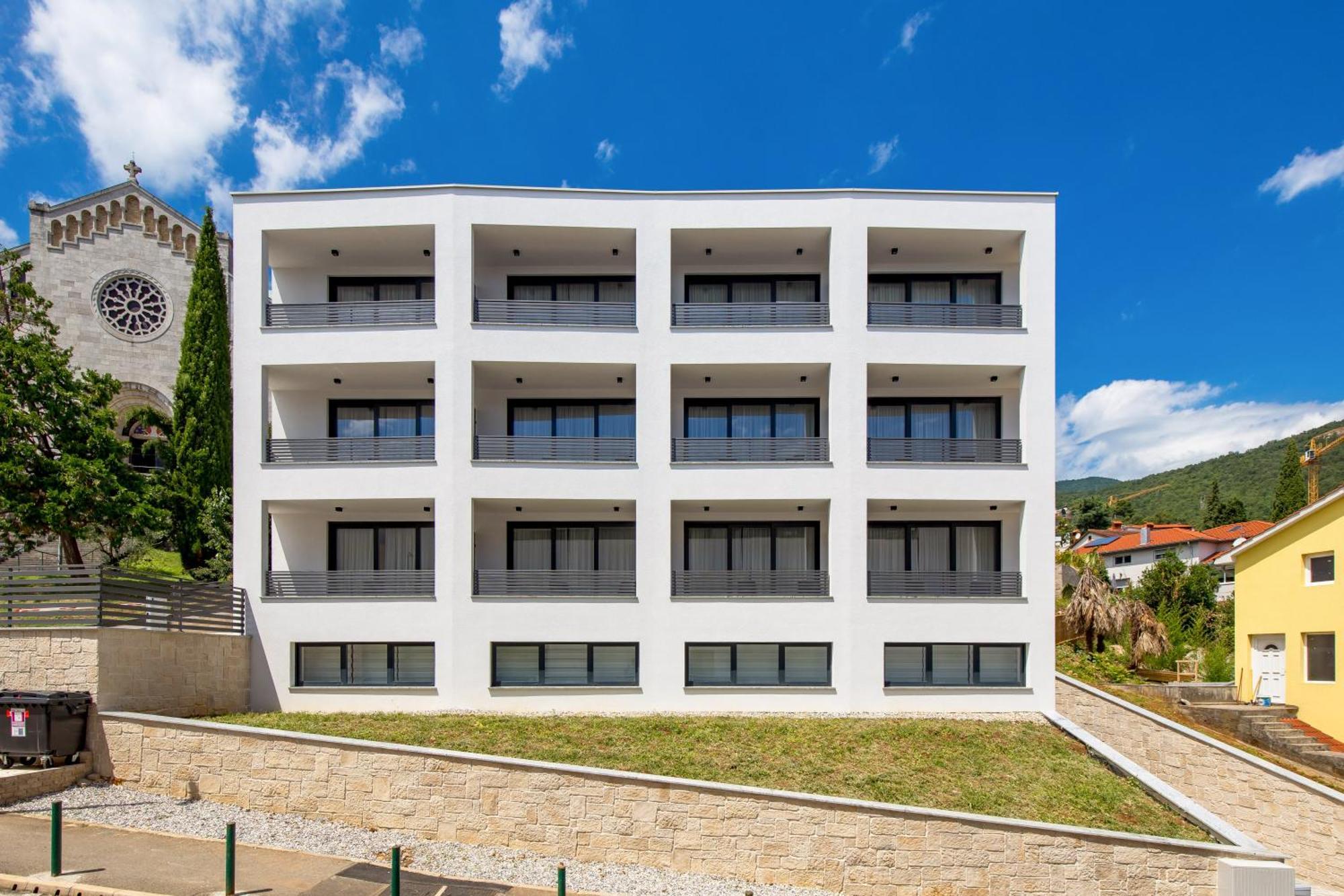 Belinda Apartments With Balcony Опатия Экстерьер фото